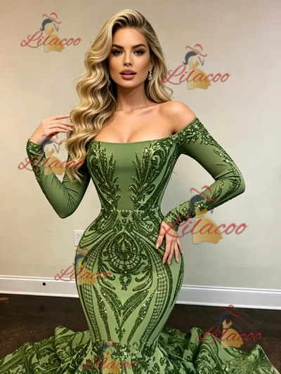 Green Sequins Long Sleeve Prom Dress