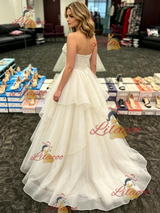 Beige Tulle Strapless Appliques Prom Dress