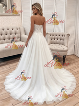 White Tulle Lace Strapless Wedding Dress