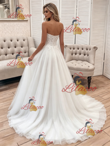 White Tulle Lace Strapless Wedding Dress
