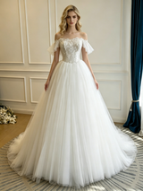 White Tulle Lace Strapless Wedding Dress