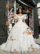 White Tulle Square Neck Appliques Quinceanera Dress