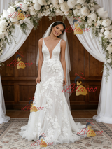 White Tulle V-neck Appliques Wedding Dress
