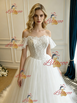 White Tulle Lace Strapless Wedding Dress
