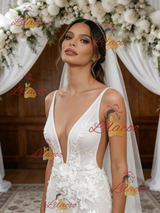 White Tulle V-neck Appliques Wedding Dress