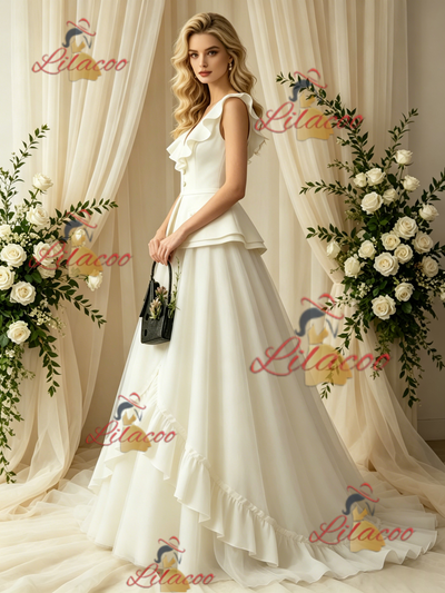 Ivory Tulle V-neck Button Wedding Dress