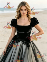 Black Tulle Puff Sleeve Appliques Wedding Dress