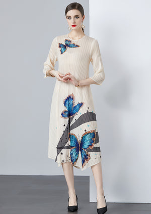 Loose and Slim Printed Pleated Round Neck Dress