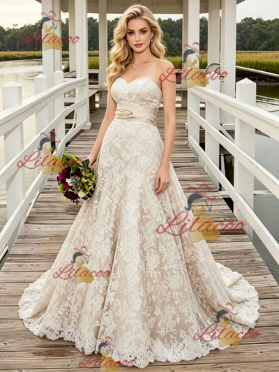Ivory Lace Strapless Wedding Dress