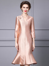 Champagne Satin V-neck Mother Of The Bride Dress
