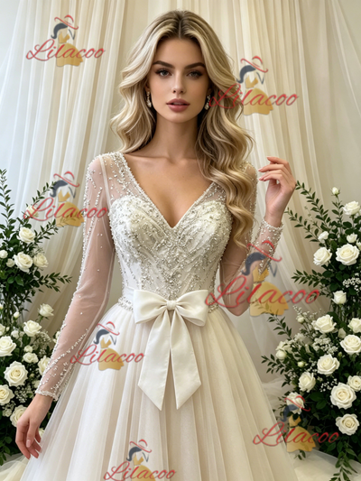 Ivory Tulle V-neck Beading Wedding Dress