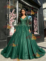 Green V-neck Long Sleeve Appliques Quinceanera Dress