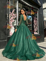Green V-neck Long Sleeve Appliques Quinceanera Dress