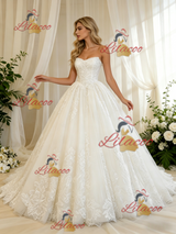White Tulle Strapless Appliques Wedding Dress