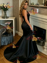 Black Mermaid Mermaid Halter Prom Dress