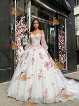 White Tulle Long Sleeve Appliques Quinceanera Dress