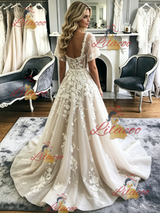 Tulle Square Neck Appliques Wedding Dress