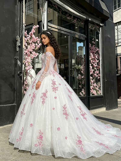 White Tulle Long Sleeve Appliques Quinceanera Dress