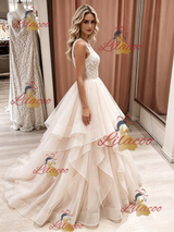 Champagne Tulle Lace Sleeveless Wedding Dress