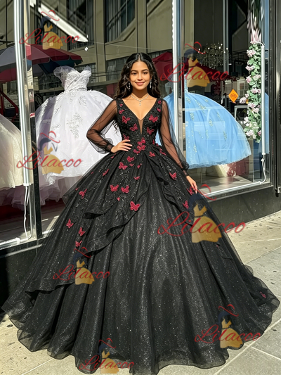 Black LOng Sleeve V-neck Appliques Quinceanera Dress