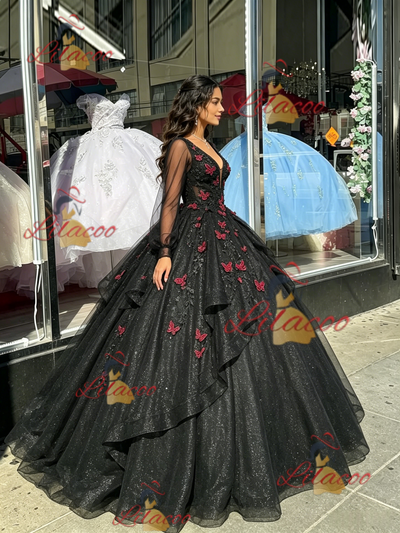 Black LOng Sleeve V-neck Appliques Quinceanera Dress