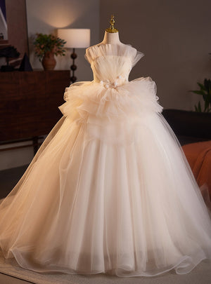 Champagne Tulle Appliques Wedding Dress