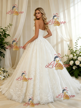 White Tulle Strapless Appliques Wedding Dress
