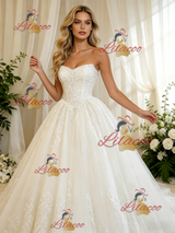 White Tulle Strapless Appliques Wedding Dress
