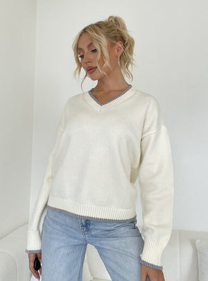 Top Simple Fashion V-neck Contrast Sweater