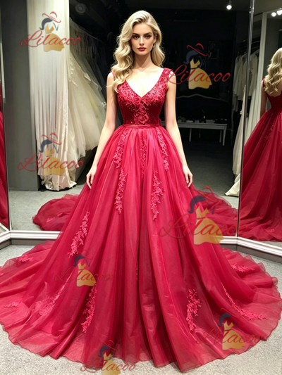 Red Tulle V-neck Appliques Prom Dress