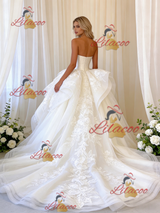White Tulle Strapless Appliques Wedding Dress