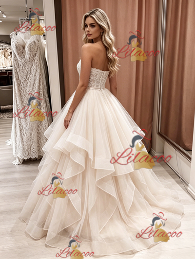Champagne Tulle Strapless Appliques Wedding Dress