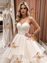 Champagne Tulle Strapless Appliques Wedding Dress