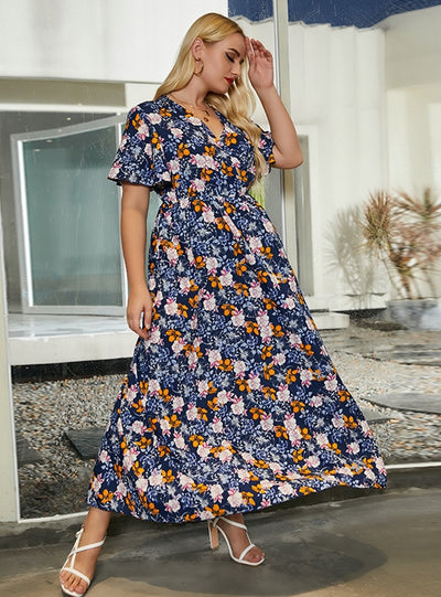 Large Size V-neck Printed Flared Sleeve Dress