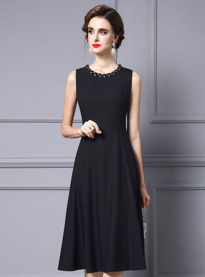 Black Sleeveless Beading Mother Of The Bride Dress