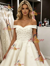 White Tulle Off the Shoulder Appliques Wedding Dress