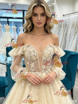 Champagne Tulle Long Sleeve Appliques Prom Dress