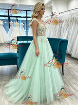 Green Tulle Straps Appliques Prom Dress