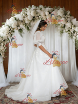 White Tulle Appliques Puff Sleeve Wedding Dress