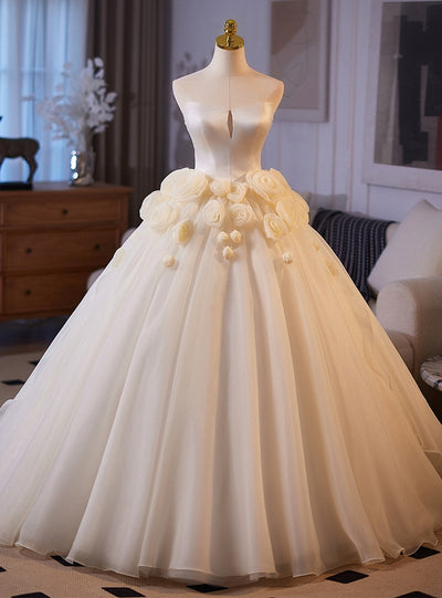 Ivory Tulle Strapless 3D Flower Wedding Dress