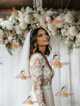 White Chiffon Appliques Long Sleeve Wedding Dress