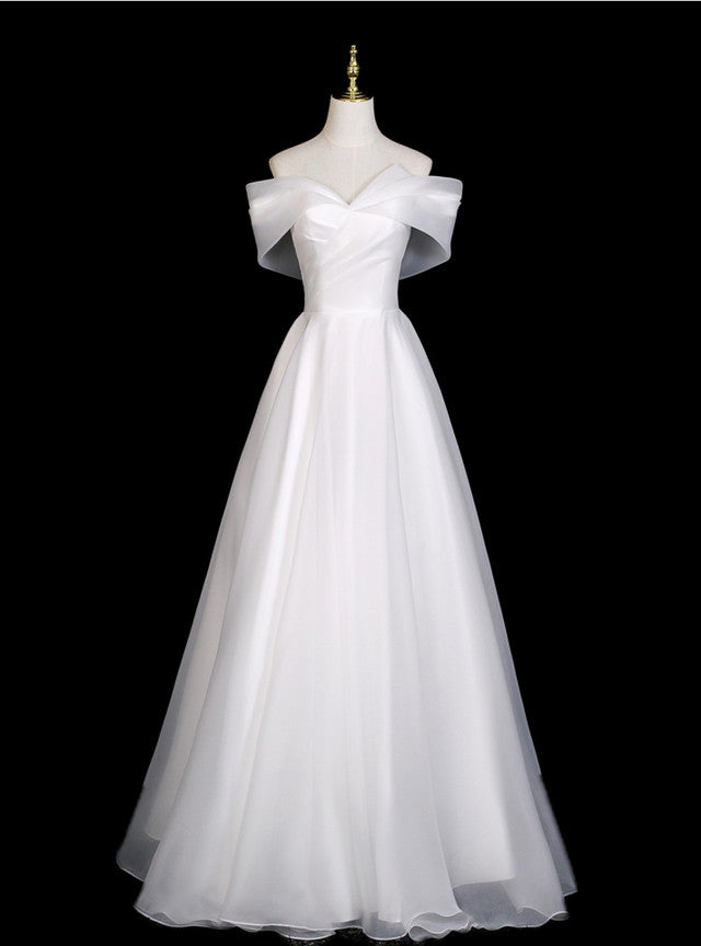 White Tulle Off the Shoulder Wedding Dress