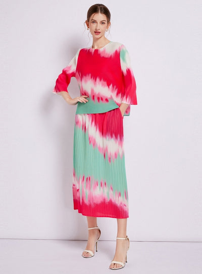 Printed Pleated Top+Skirt Suit