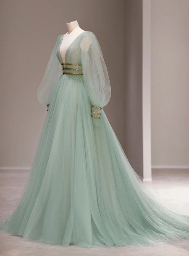 Green Tulle V-neck Long Sleeve Prom Dress