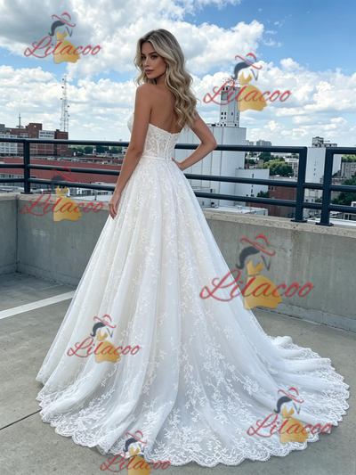 White Tulle Strapless Appliques Prom Dress