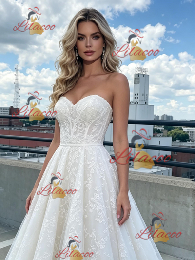 White Tulle Strapless Appliques Prom Dress
