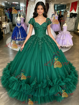 Green Tulle Square Neck Appliques Quinceanera Dress