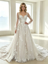 White Tulle Appliques Long Sleeve Wedding Dress
