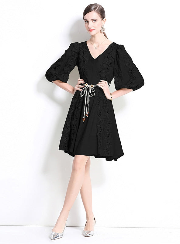 V-neck Slim Waist Big Swing Dress