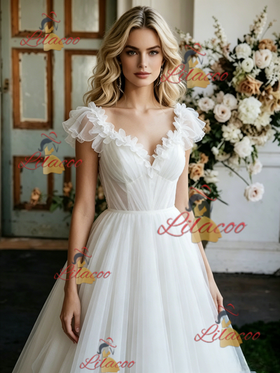 White Tulle V-neck Flower Wedding Dress